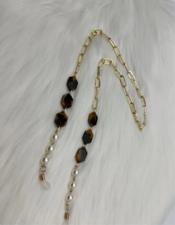 שרשרת זהב פנינים ודסקית פלסטיק מעוצבת